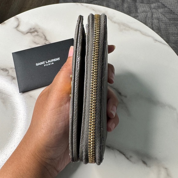 Saint Laurent Cassandre Matelasse Compact Zip-Around Wallet - Picture 5 of 7